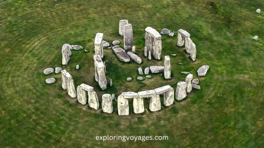 Top 10 Historical Places in Europe, Stonehenge